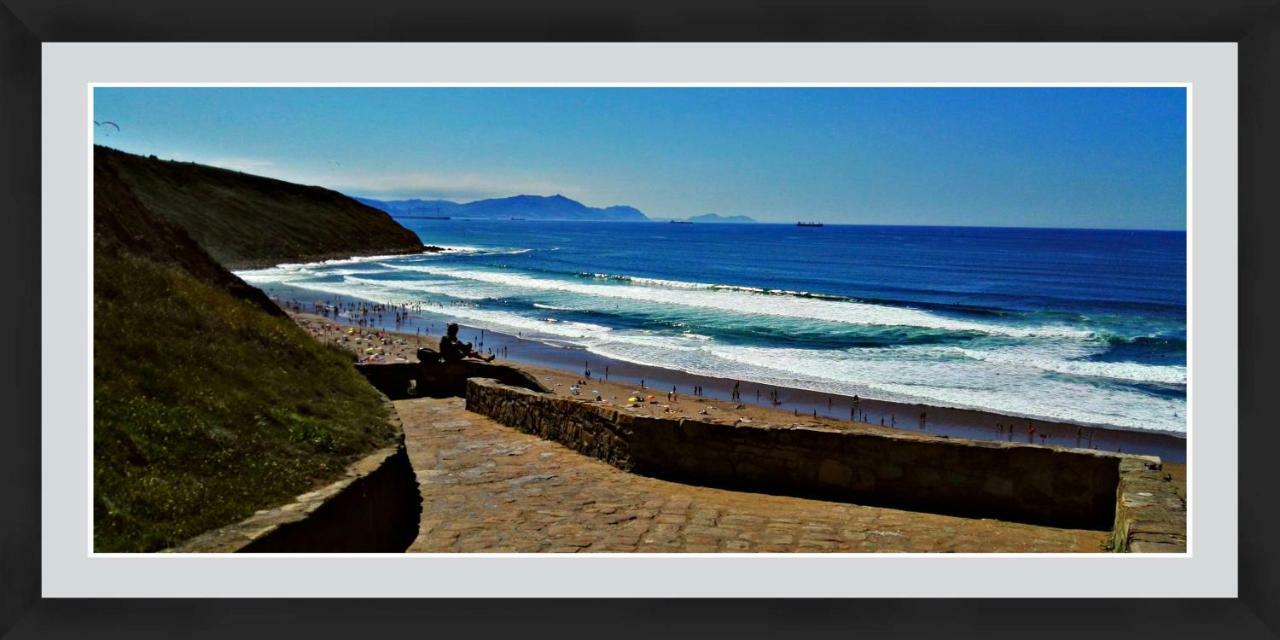 Bed and Breakfast Casa Carlini Getxo Exterior foto